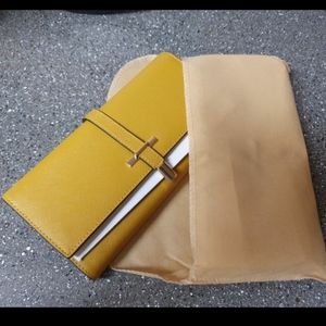 Callaghan Genuine Leather Tri-fold Wallet